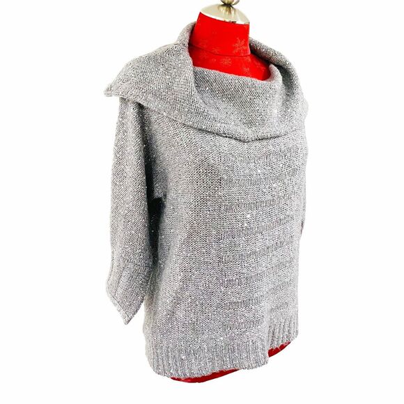 Chico's Size 1/M/8 Cowl Neck Sweater Silver Sequin Embellished Soft Gray Knit - Picture 7 of 13